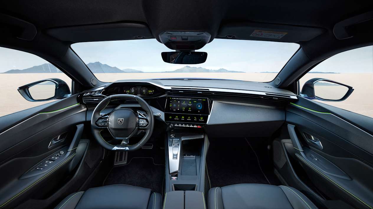 Nouvelle Peugeot 408 : Intérieur depuis siège central arrière