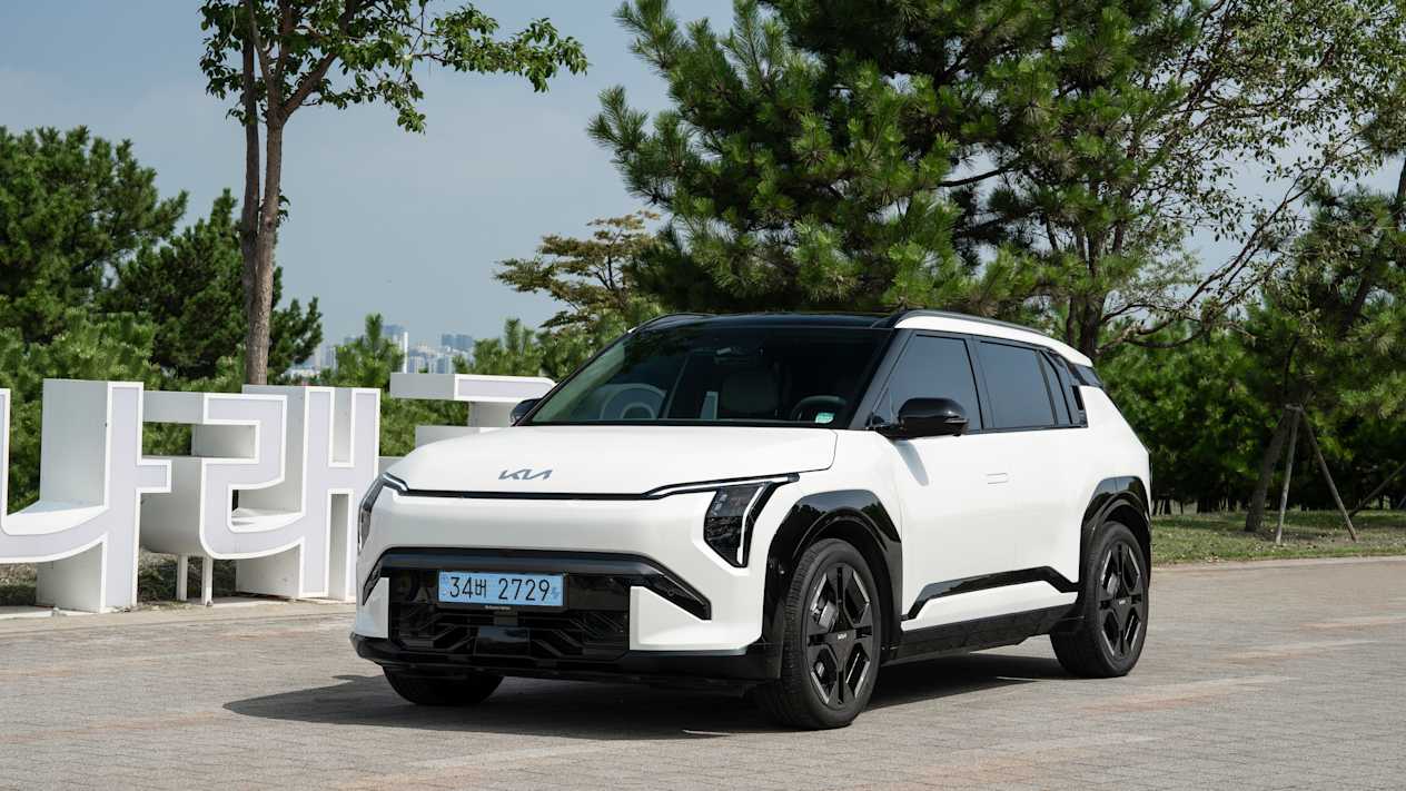 Kia EV3 sustainable electric mobility