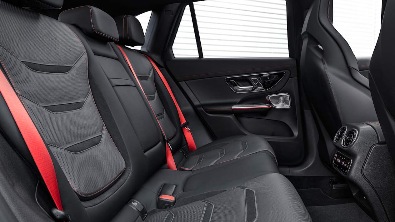 Mercedes GLC 43 AMG 2023 : sièges arrière