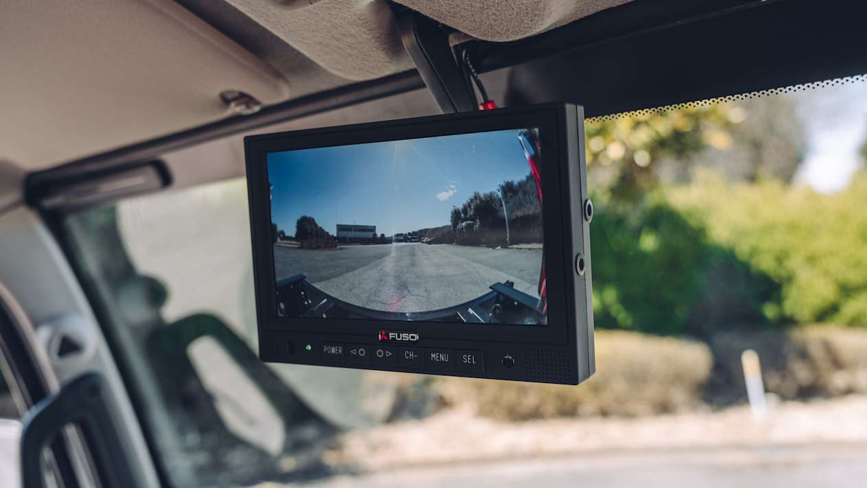 Fuso Canter : ecran camera