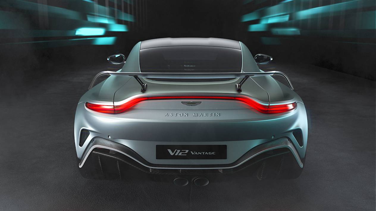 Aston Martin Vantage V12 : Arrière