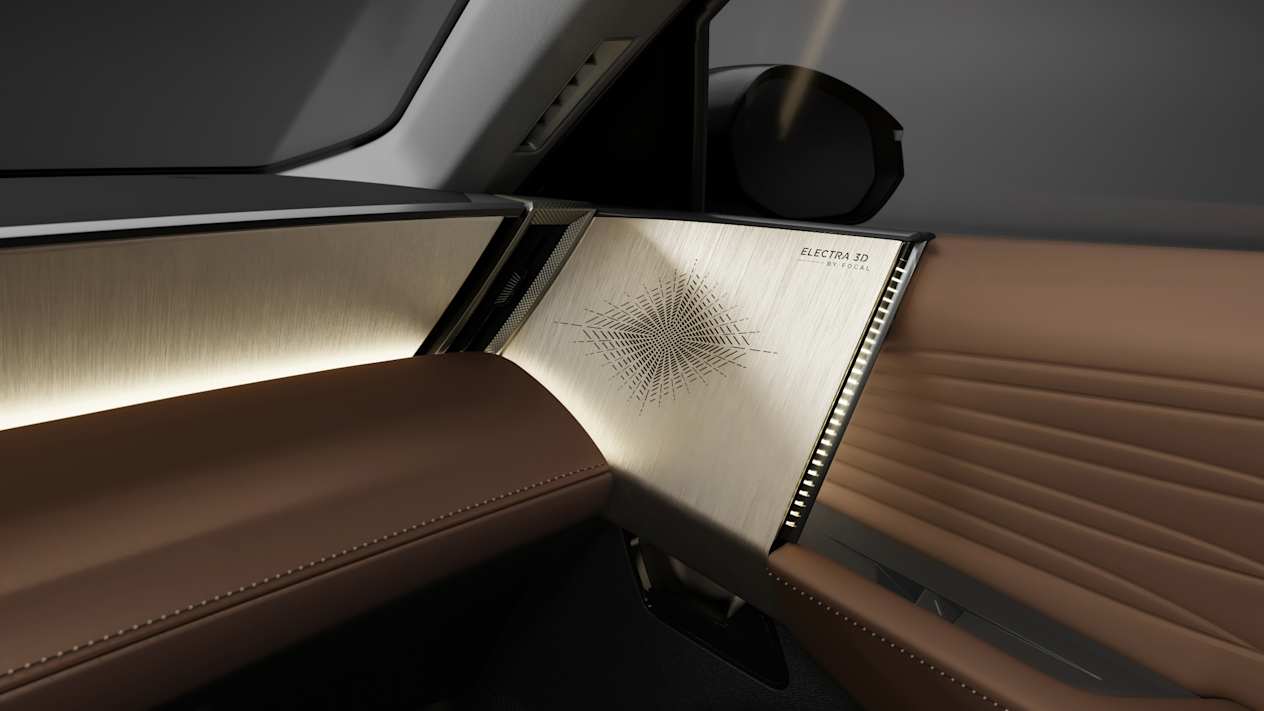 DS N°8 2025 : détail système hi-fi Electra 3D Focal avec intérieur cuir Nappa Brun Alezan