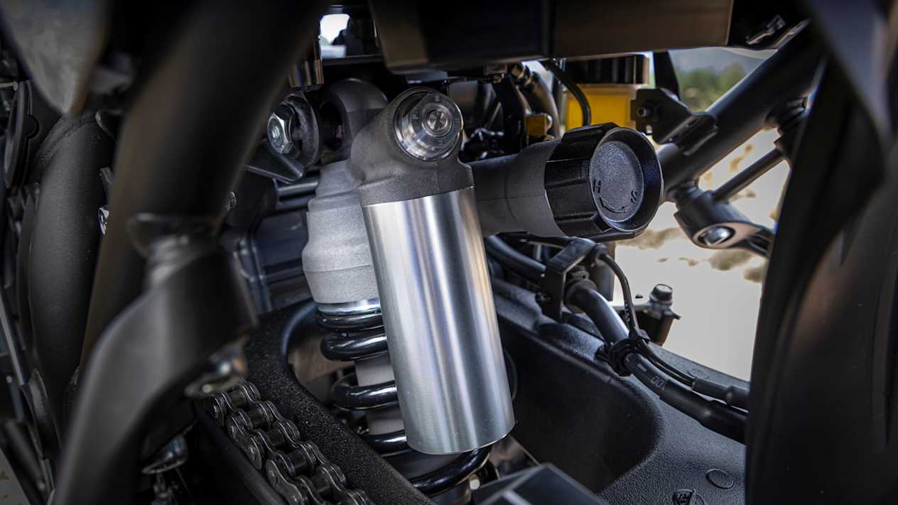 Yamaha Tenere 700 : suspensions