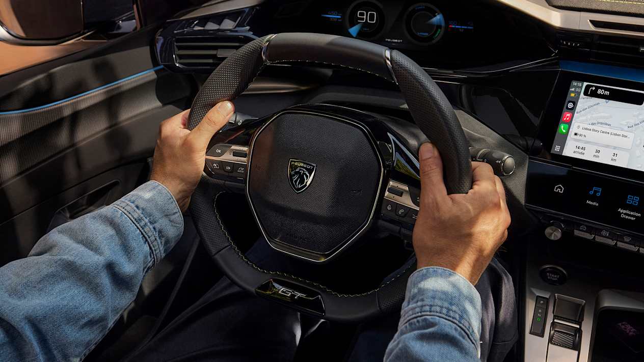 Peugeot 308 sw 2025 : volant