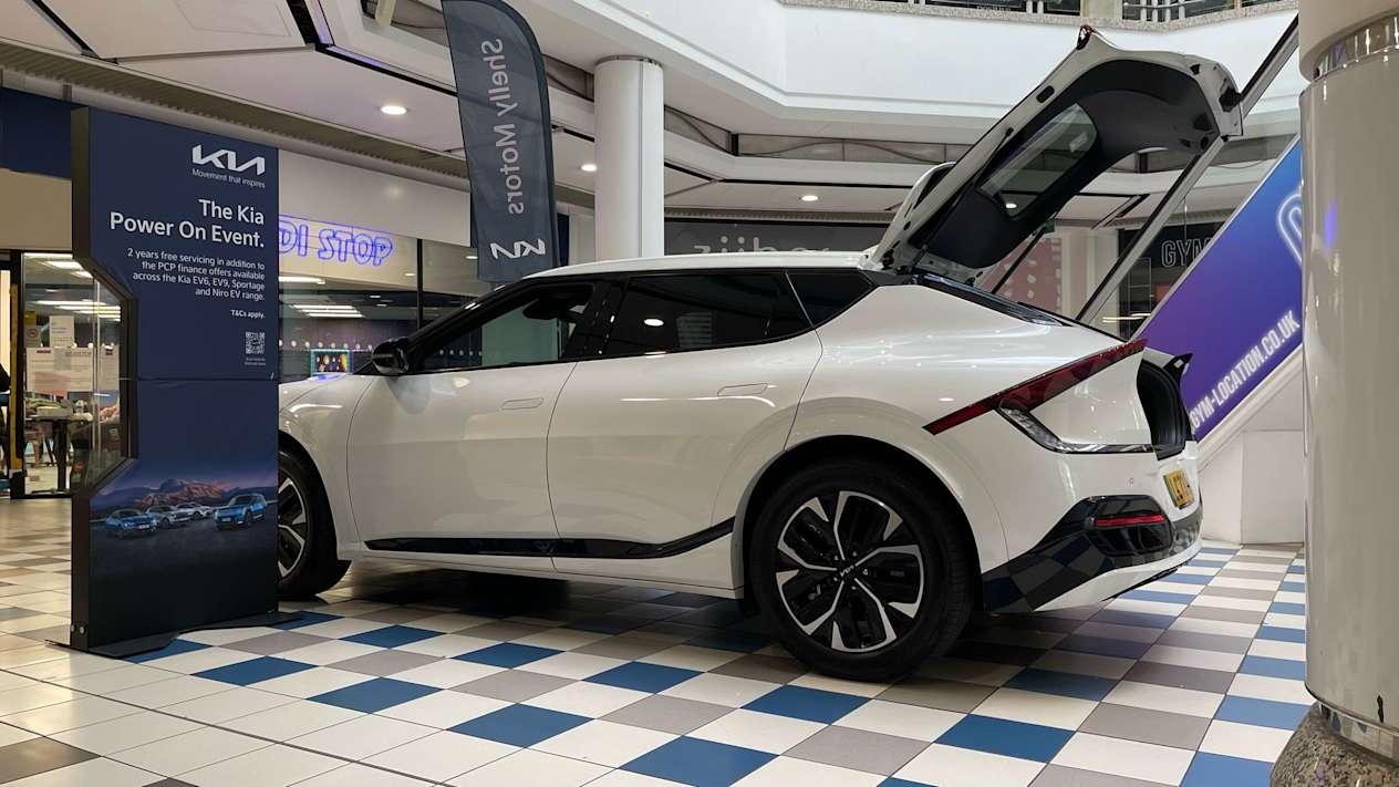 Shelly Motors Electrifies Sutton Display