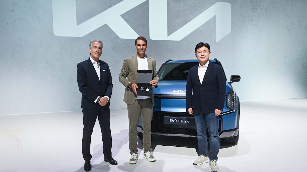 Kia EV9 Madrid Event with Rafael Nadal and Emilio with the EV9