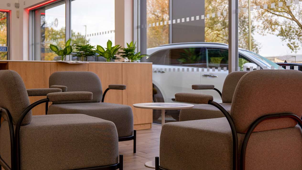 Shelly motors Epsom Showroom floor waiting area