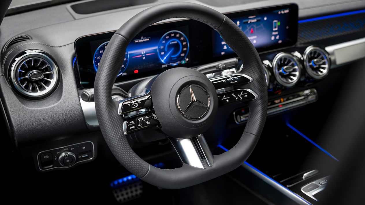 Mercedes EQB 2024 : volant
