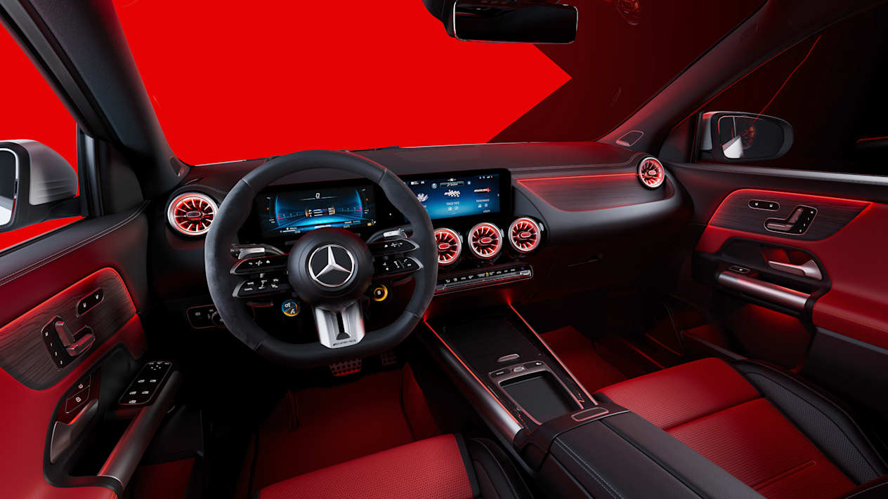 Mercedes GLA 35 AMG 2023 : intérieur de l'habitacle