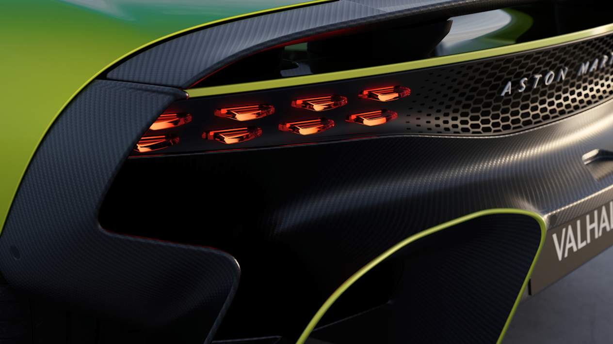 Aston Martin Valhalla 2025 : détail feu arrière