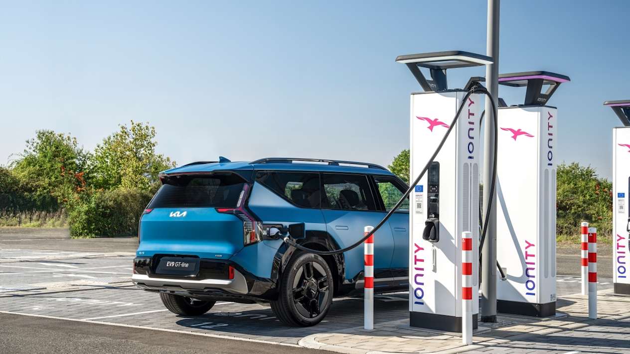 Kia Seamless EV charging