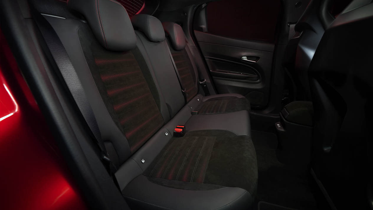 Alfa Romeo Junior intérieur arrière