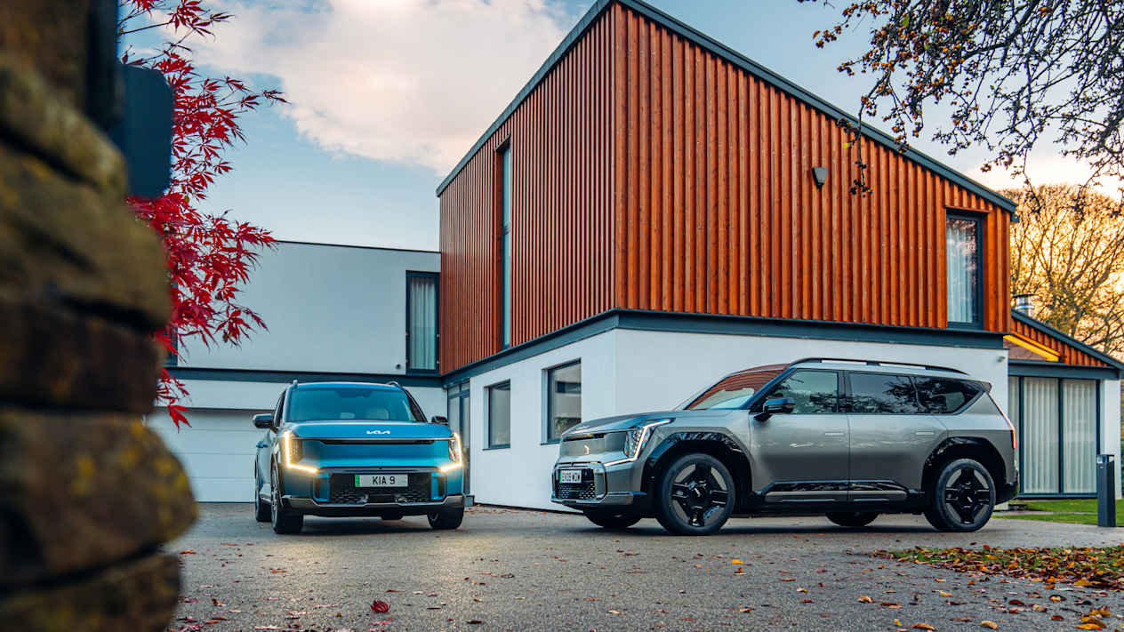 Kia sponsors Grand Designs Live with EV9 and EV6