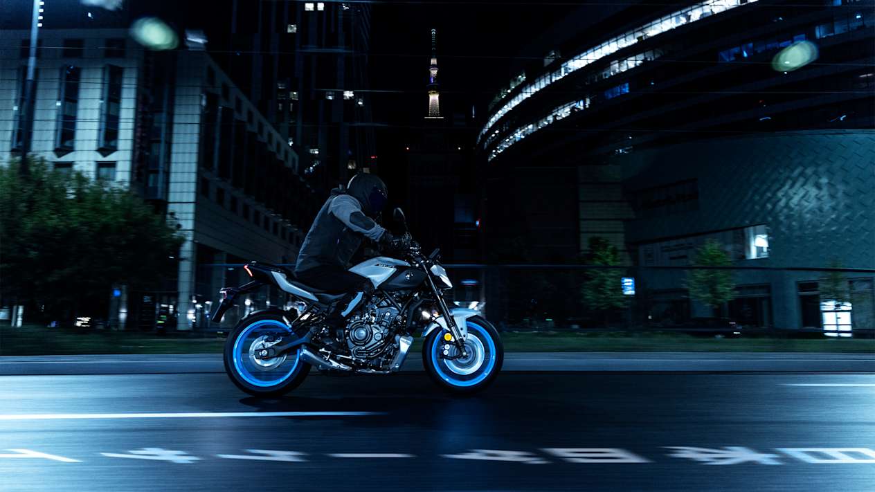 yamaha mt-07 2025 profil