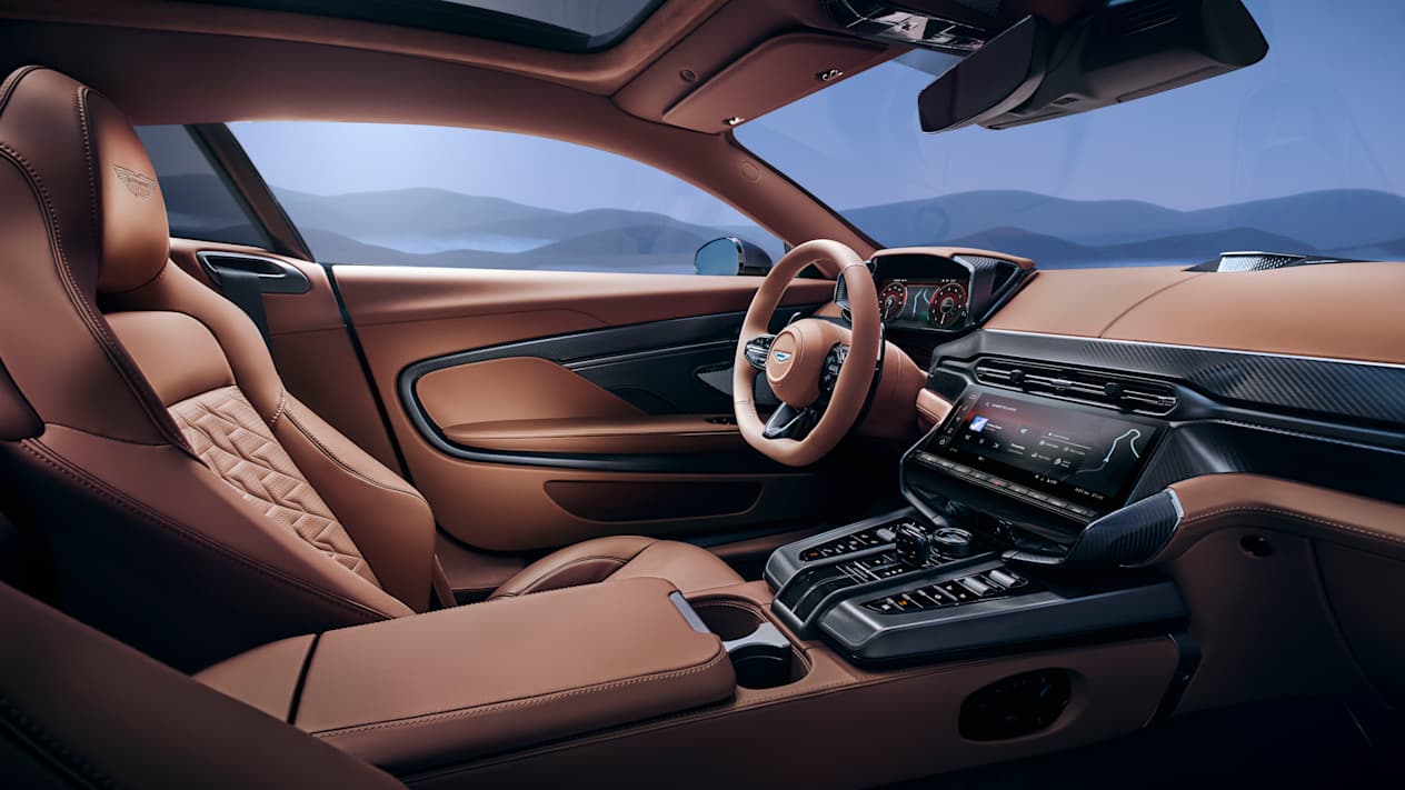 Aston Martin Vanquish 2024 : intérieur de l'habitacle