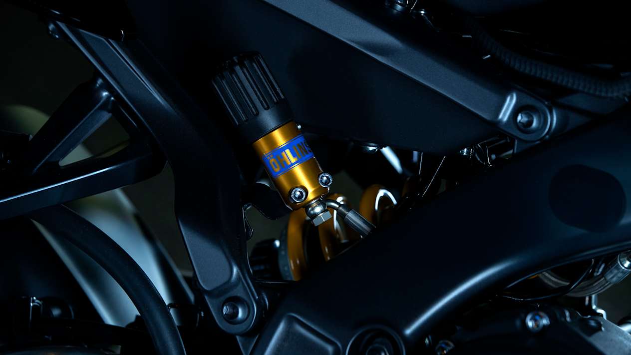 Yamaha MT-09 SP 2024 : suspensions öhlins