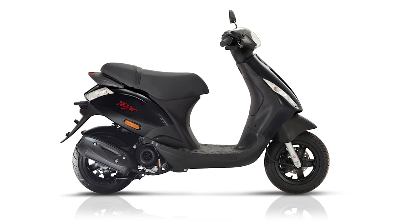 Piaggio Zip 50 Nero Lucido profil