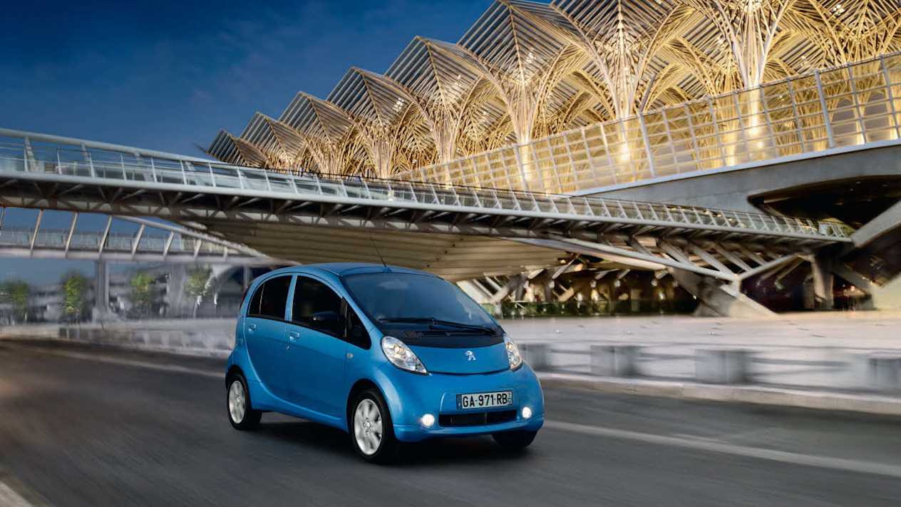 peugeot ion extérieur