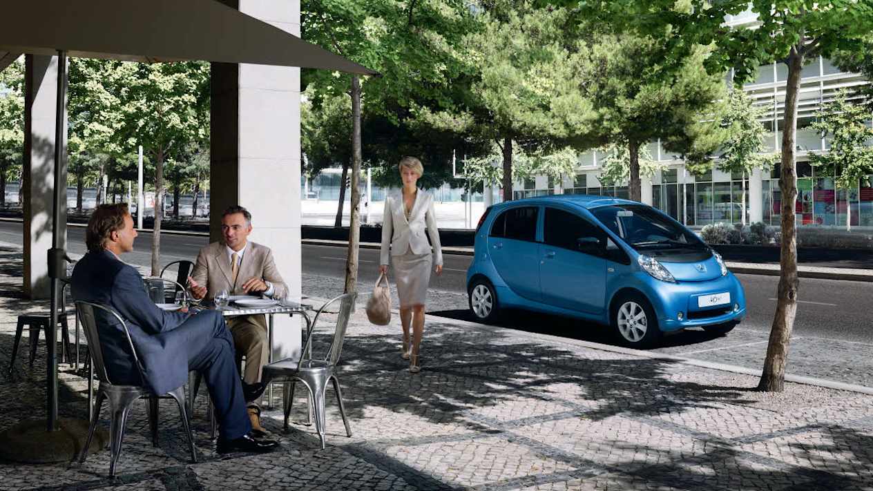 peugeot ion ville