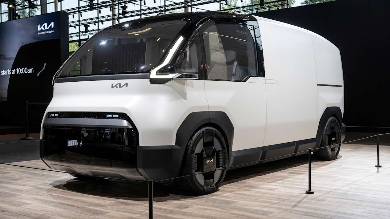 Kia PV5 launch 2025