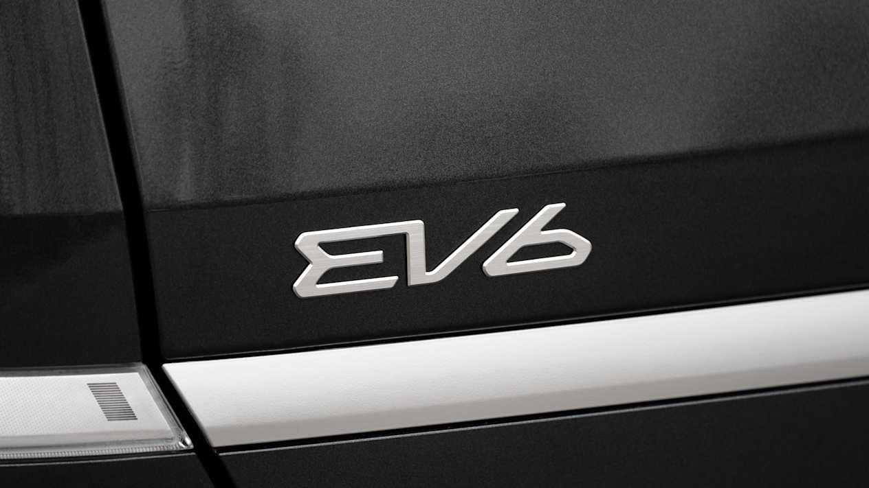 Kia EV6 air model lower price