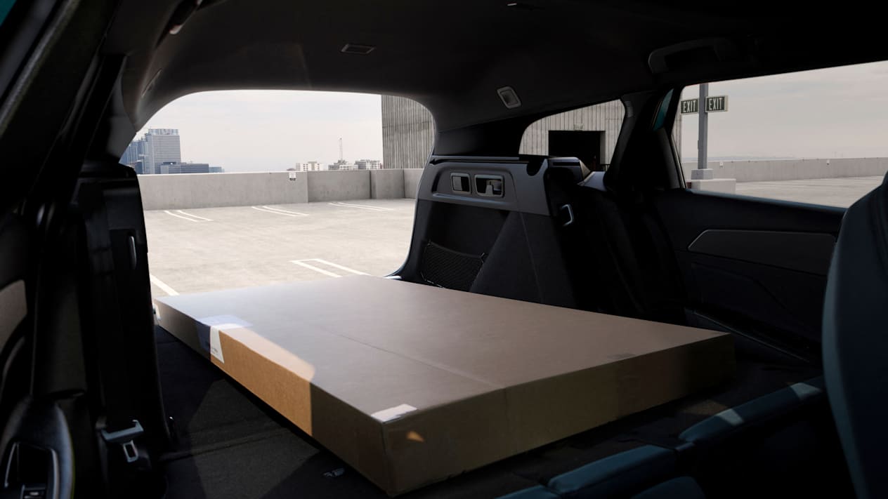 Peugeot 308 SW 2021 : coffre avec banquette rabattue