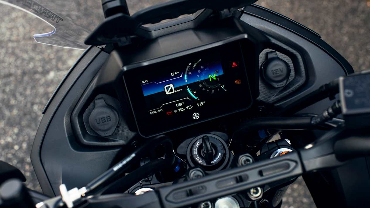 Yamaha Tracer 7 GT 2023 : écran compteurs