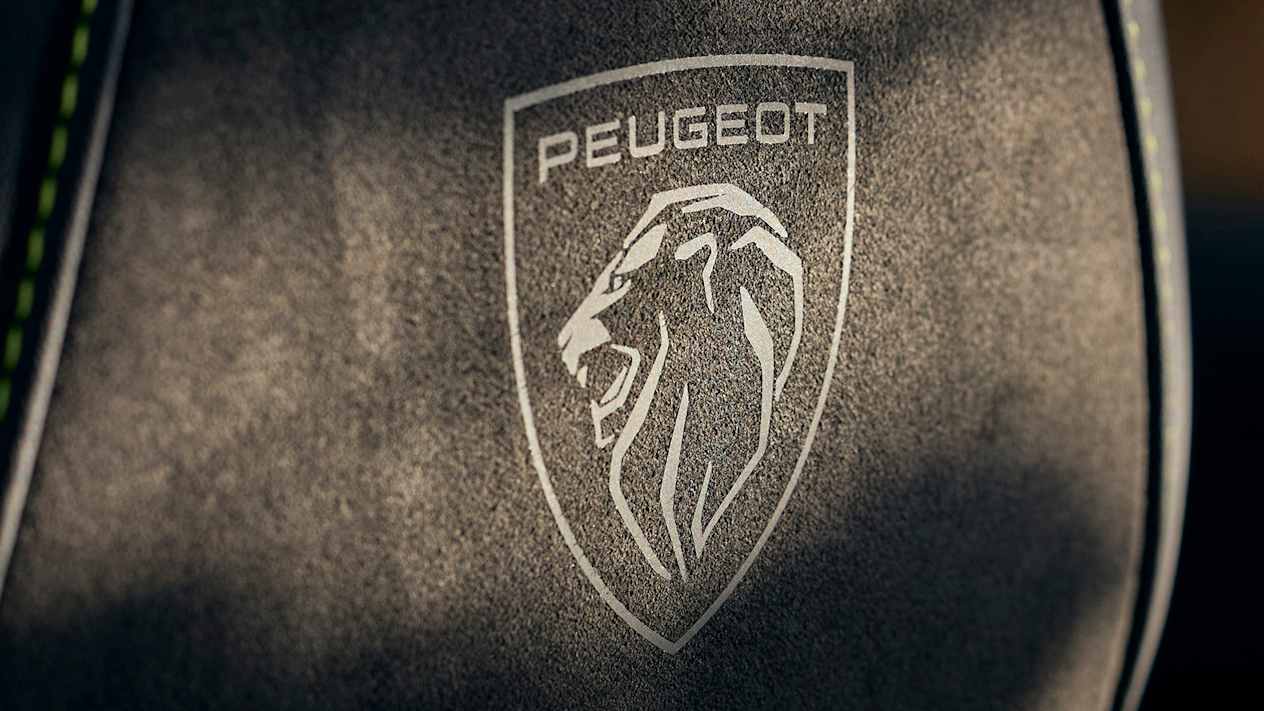 Peugeot 308 sw 2025 : logo peugeot siège