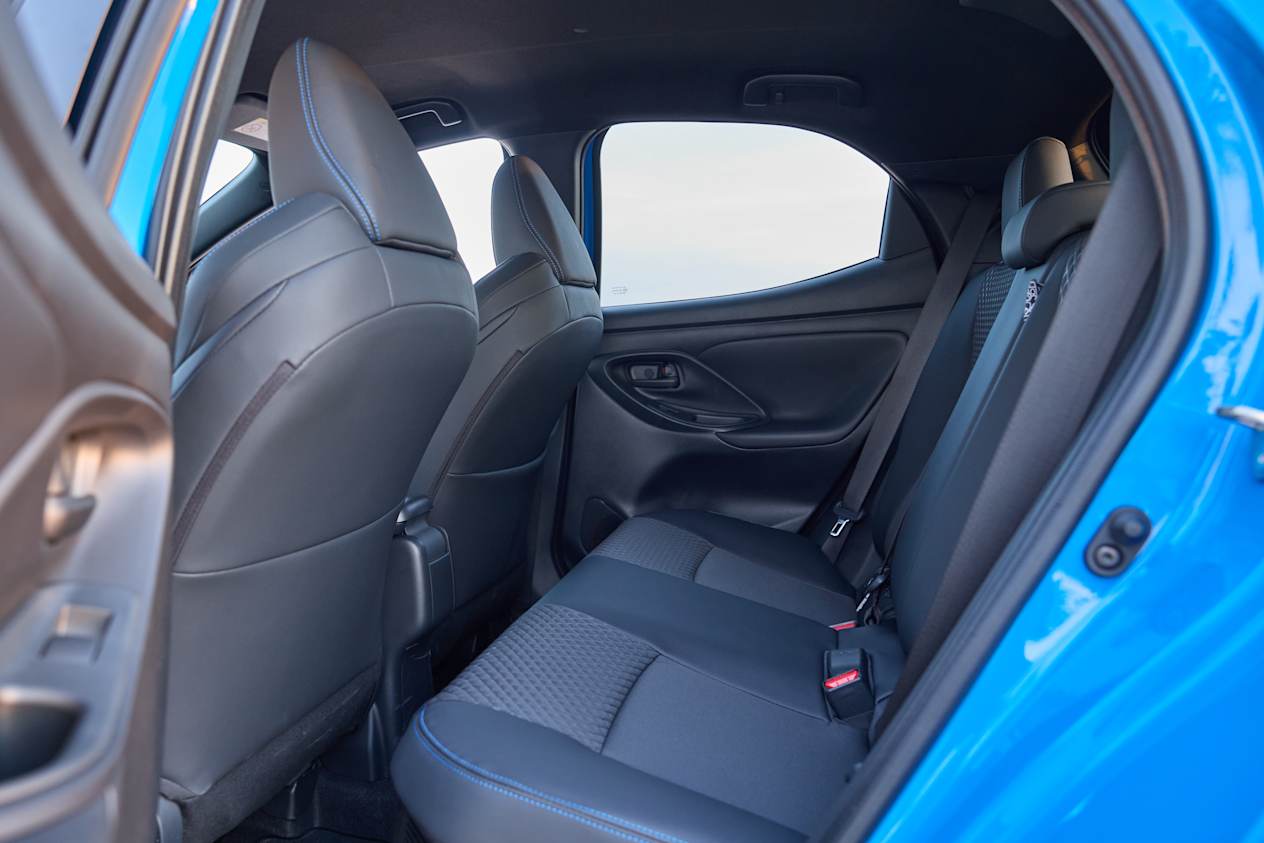 Toyota Yaris 2024 : sièges arrière