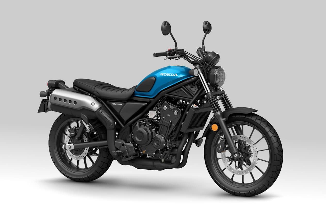 Honda CL500 2023 : Candy Caribbean Blue Sea trois quarts avant