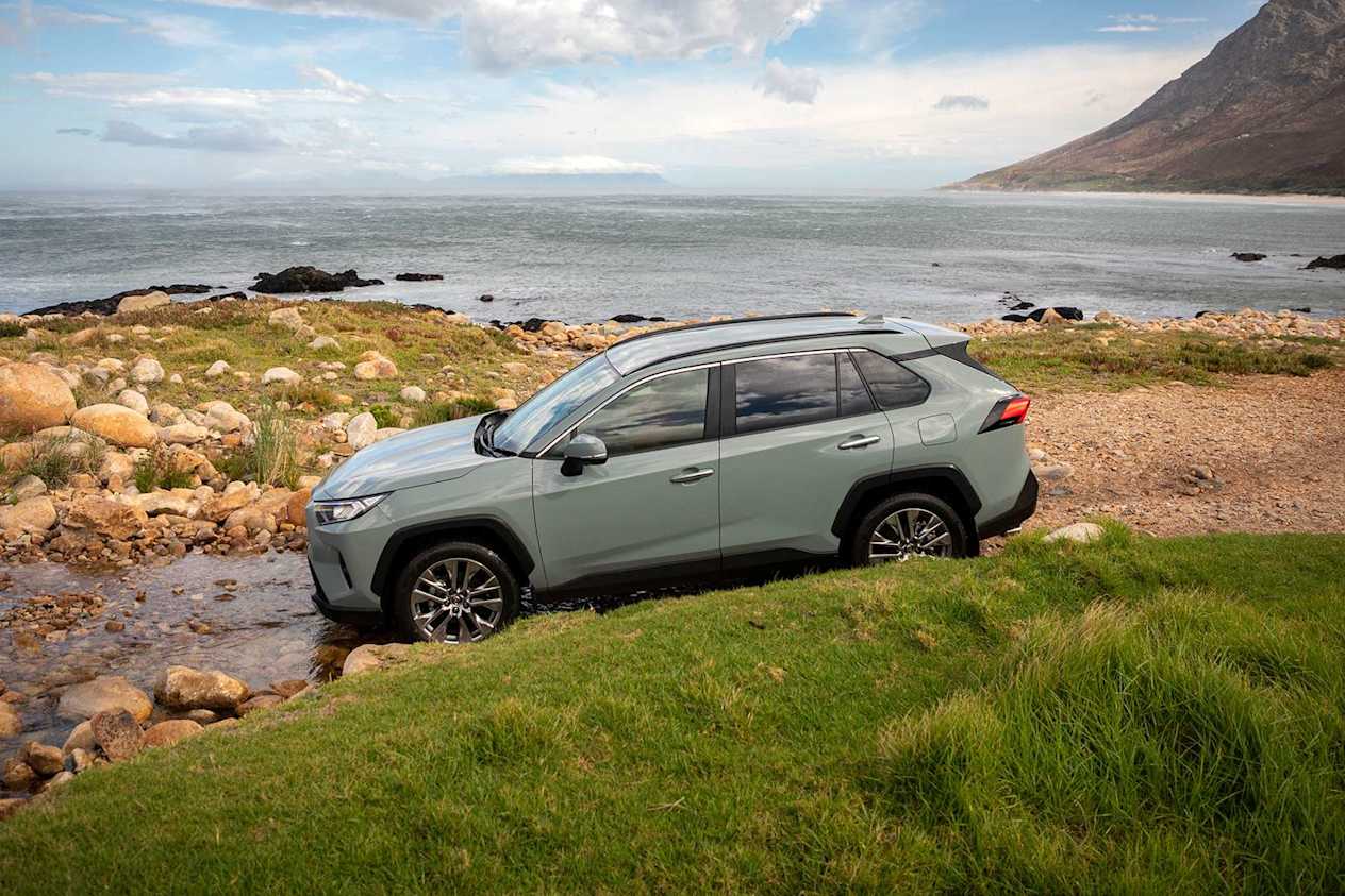 RAV4