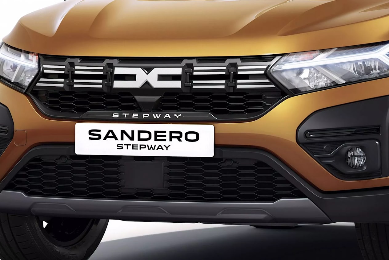 Sandero Stepway Front Bumper