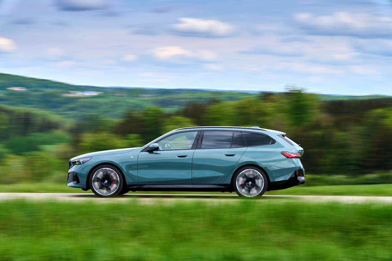 i5 rear view in teal
