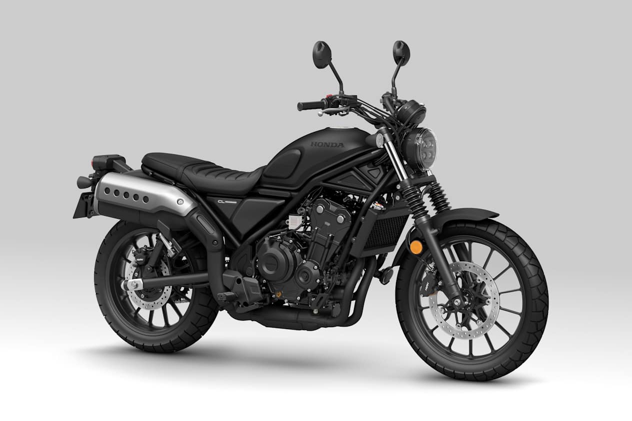 Honda CL500 2023 : Matte Gunpowder Black Metallic trois quarts avant