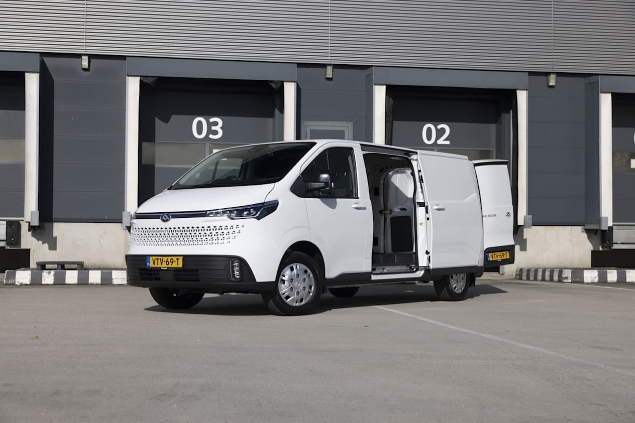 Maxus eDELIVER 7 easy access