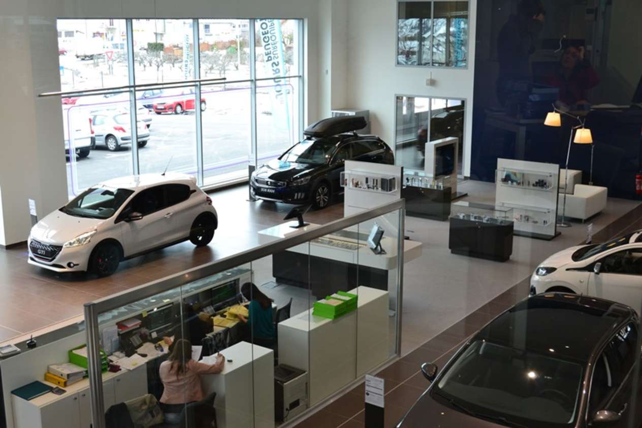 concession peugeot manosque