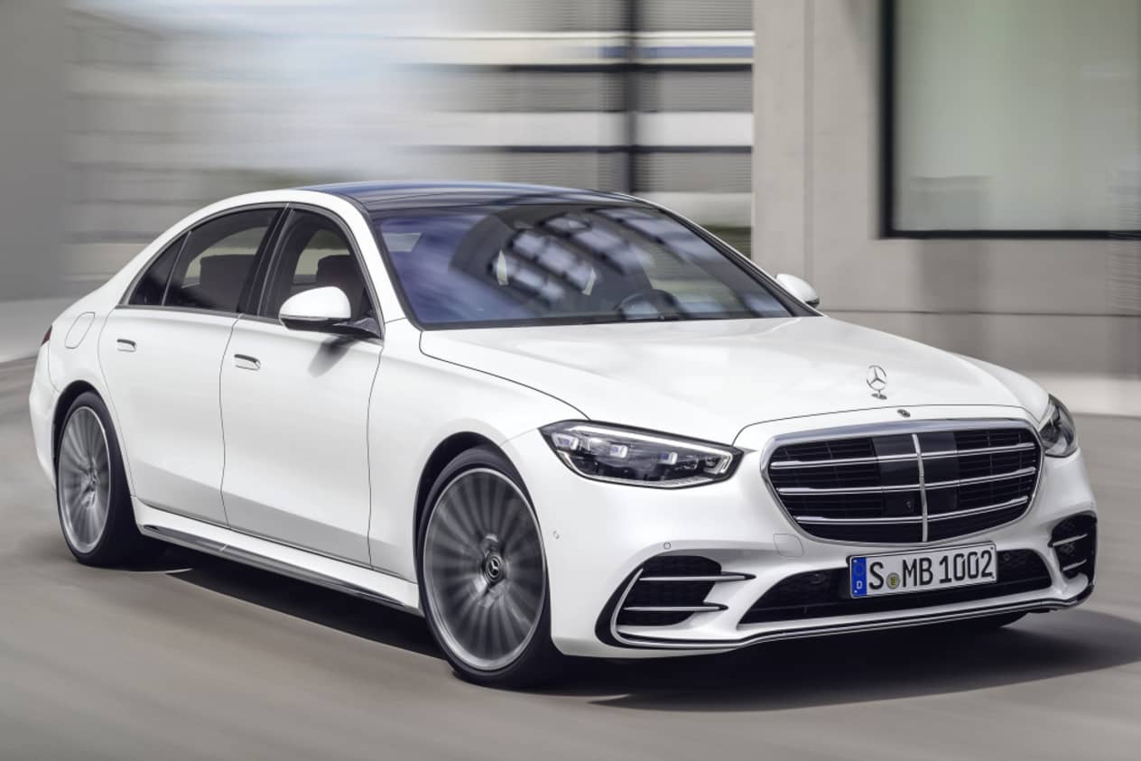 Trois quart avant Mercedes-Benz Classe S AMG line
