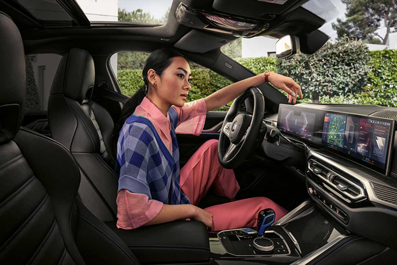 BMW i4