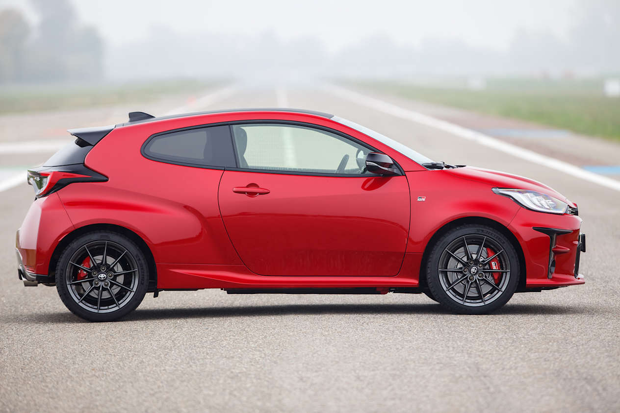 Toyota GR Yaris profil