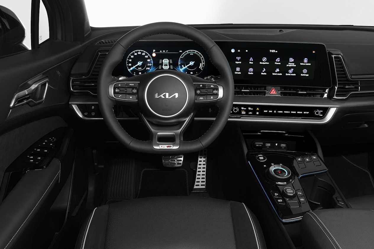Kia Sportage 2022 : Plan intérieur depuis le siège conducteur