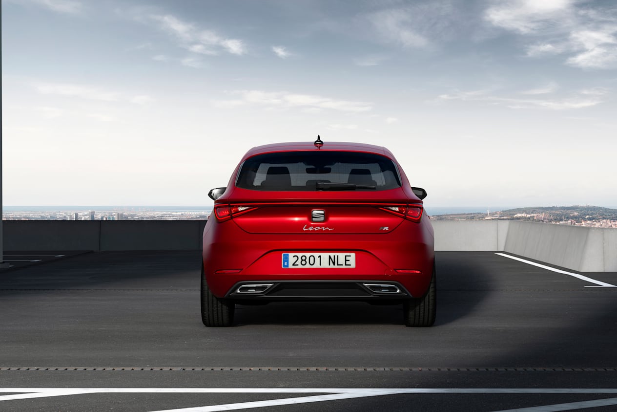 SEAT Leon rear view