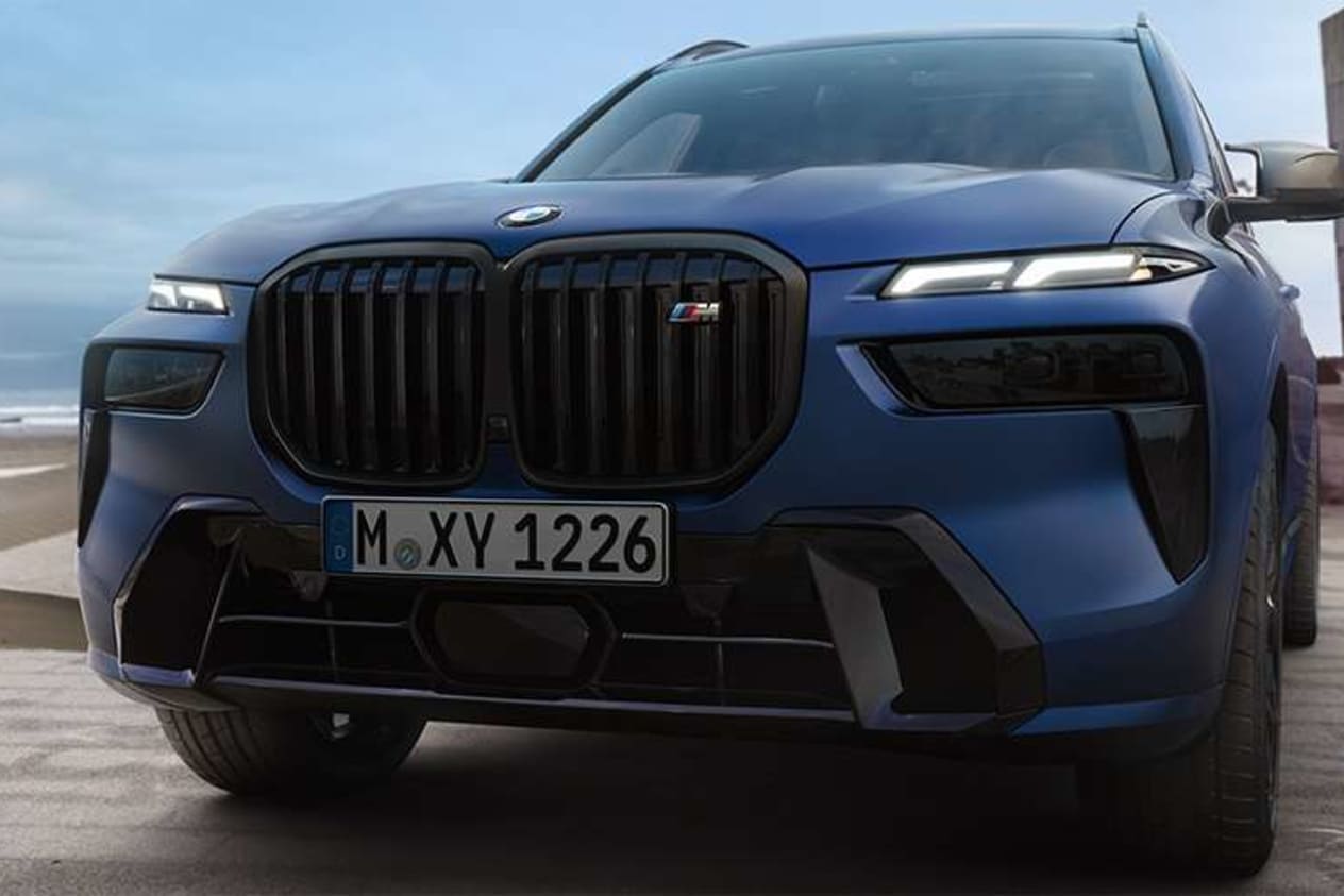 X7 M60i