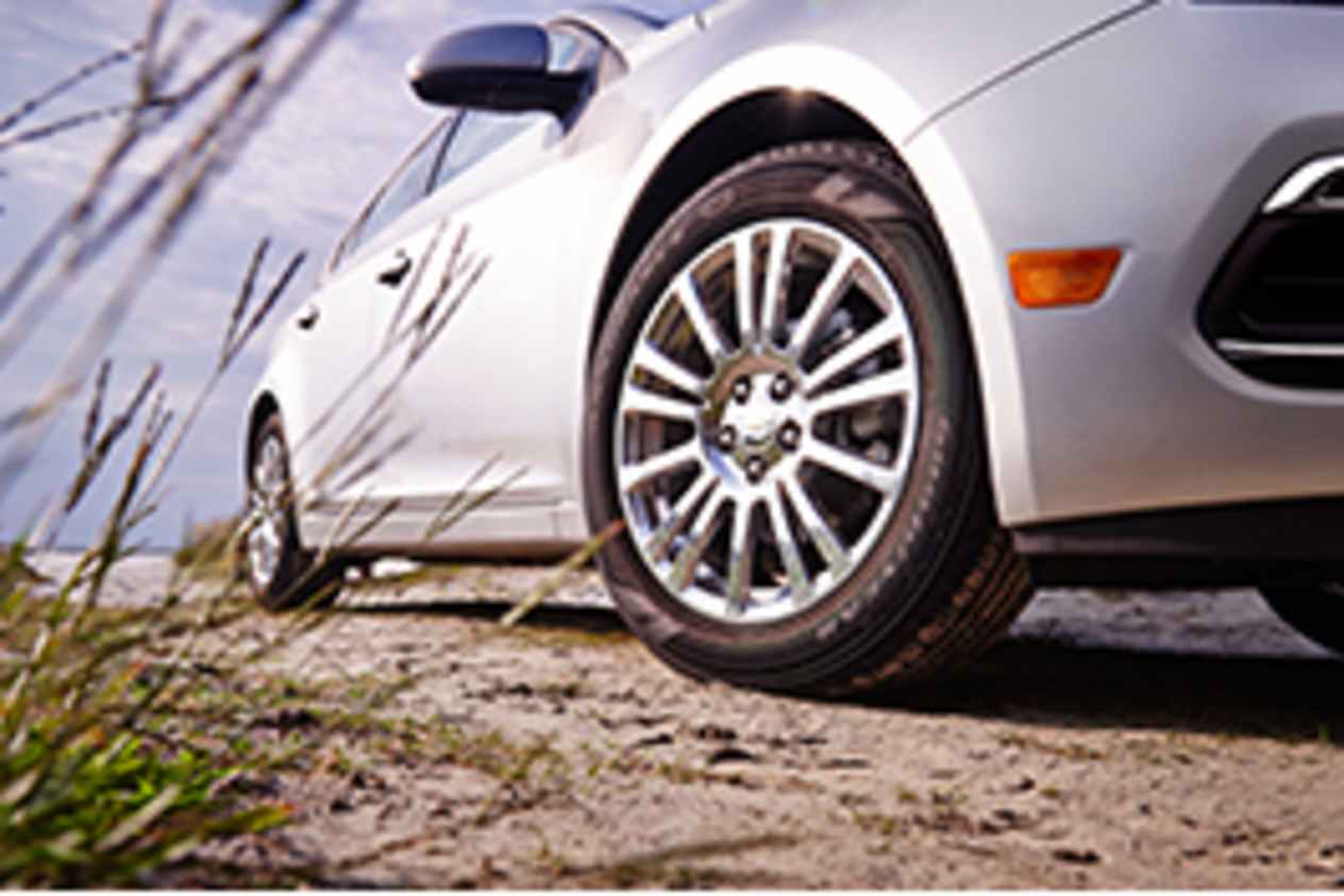 Engae the 4-Wheel Drive Mode on Rough Roads