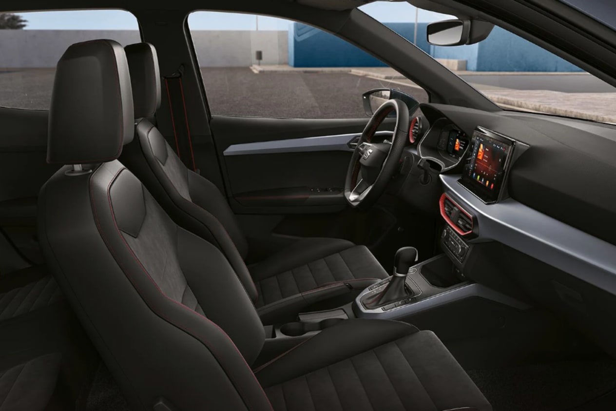 SEAT Arona FR Sport interior