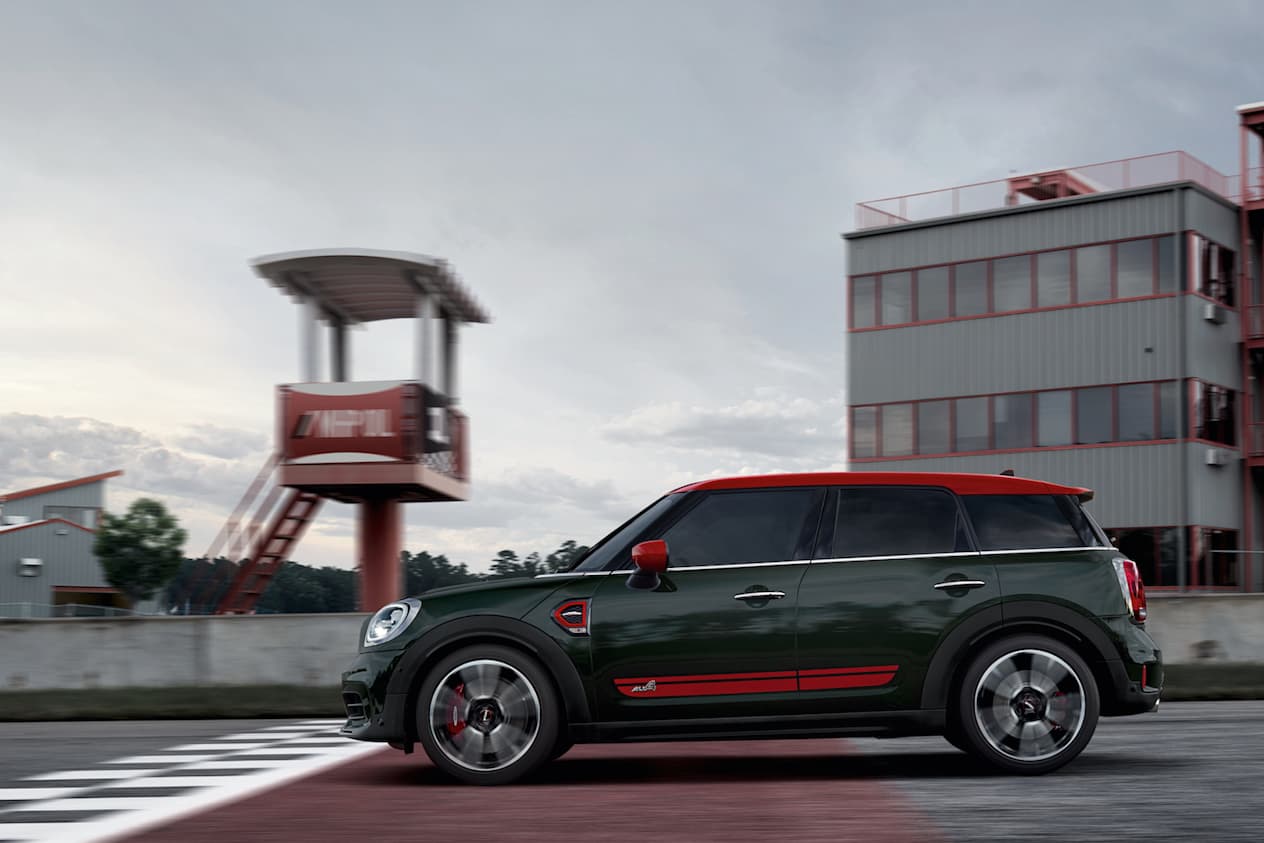 MINI John Cooper Works 4 wheel drive