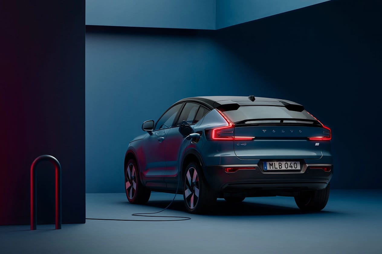 Electric Volvo C40 Charging