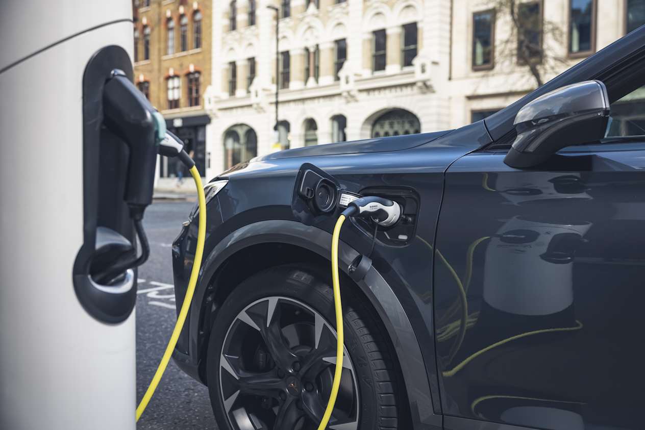 Formentor e-Hybrid Offers
