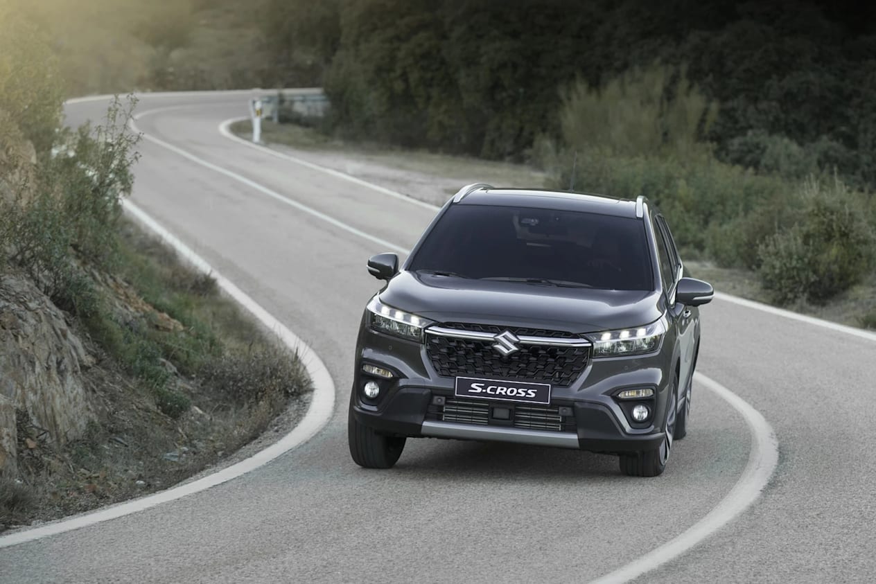 SUZUKI S-CROSS HATCHBACK 1.4 Boosterjet 48V Hybrid Motion 5dr - 0% APR