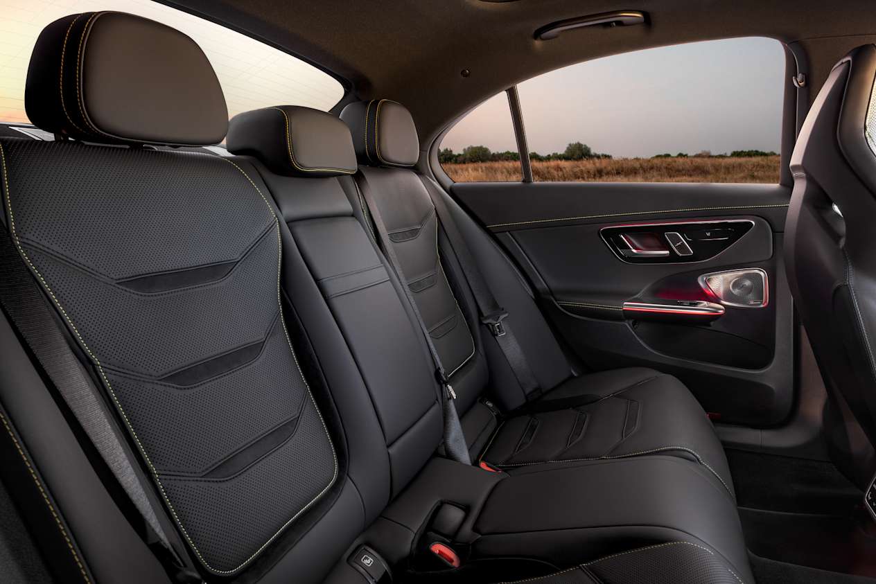 Mercedes-AMG C 63 SE berline : sièges arrière