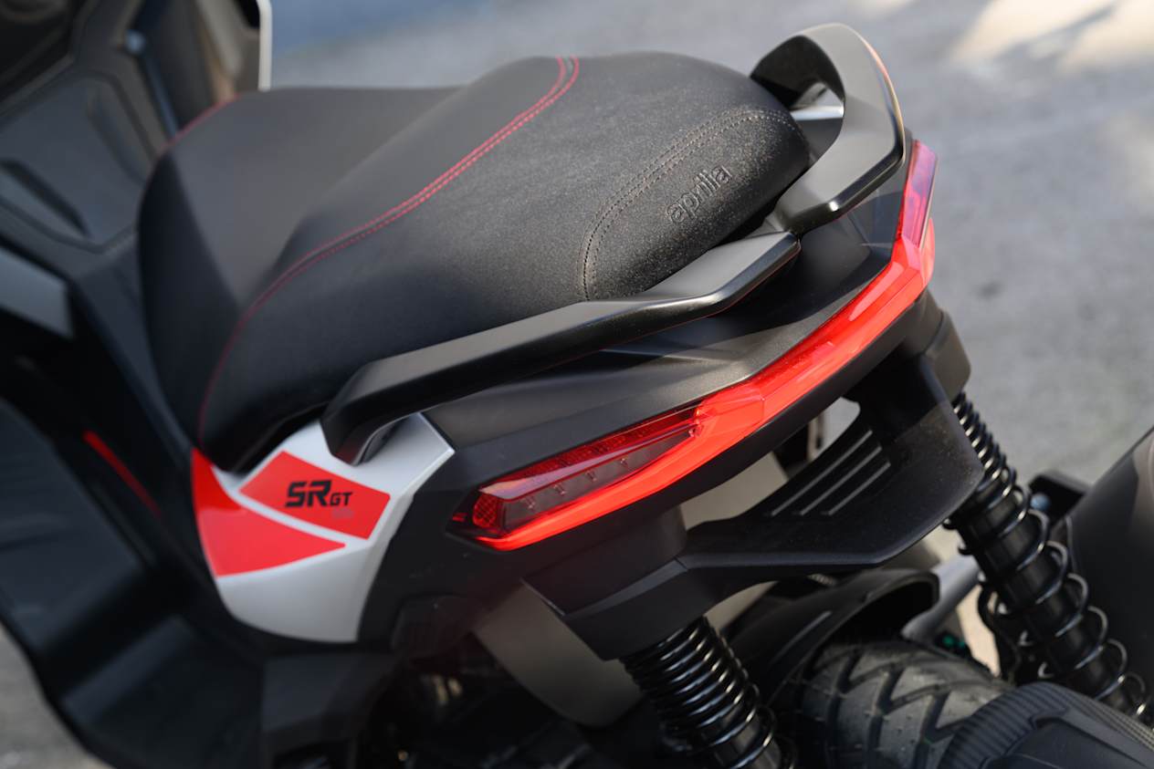 Aprilia SR GT 125 Sport selle
